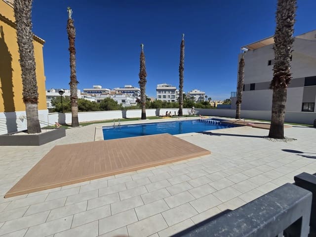 3 makuuhuone Kattohuoneisto myytävänä paikassa Orihuela Costa, Orihuela mukana uima-altaan - 299 995 € (Ref: 10080508)