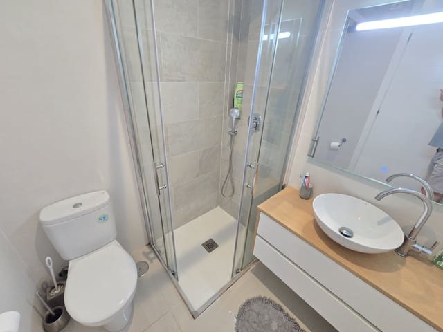 3 makuuhuone Kattohuoneisto myytävänä paikassa Orihuela Costa, Orihuela mukana uima-altaan - 299 995 € (Ref: 10080508)