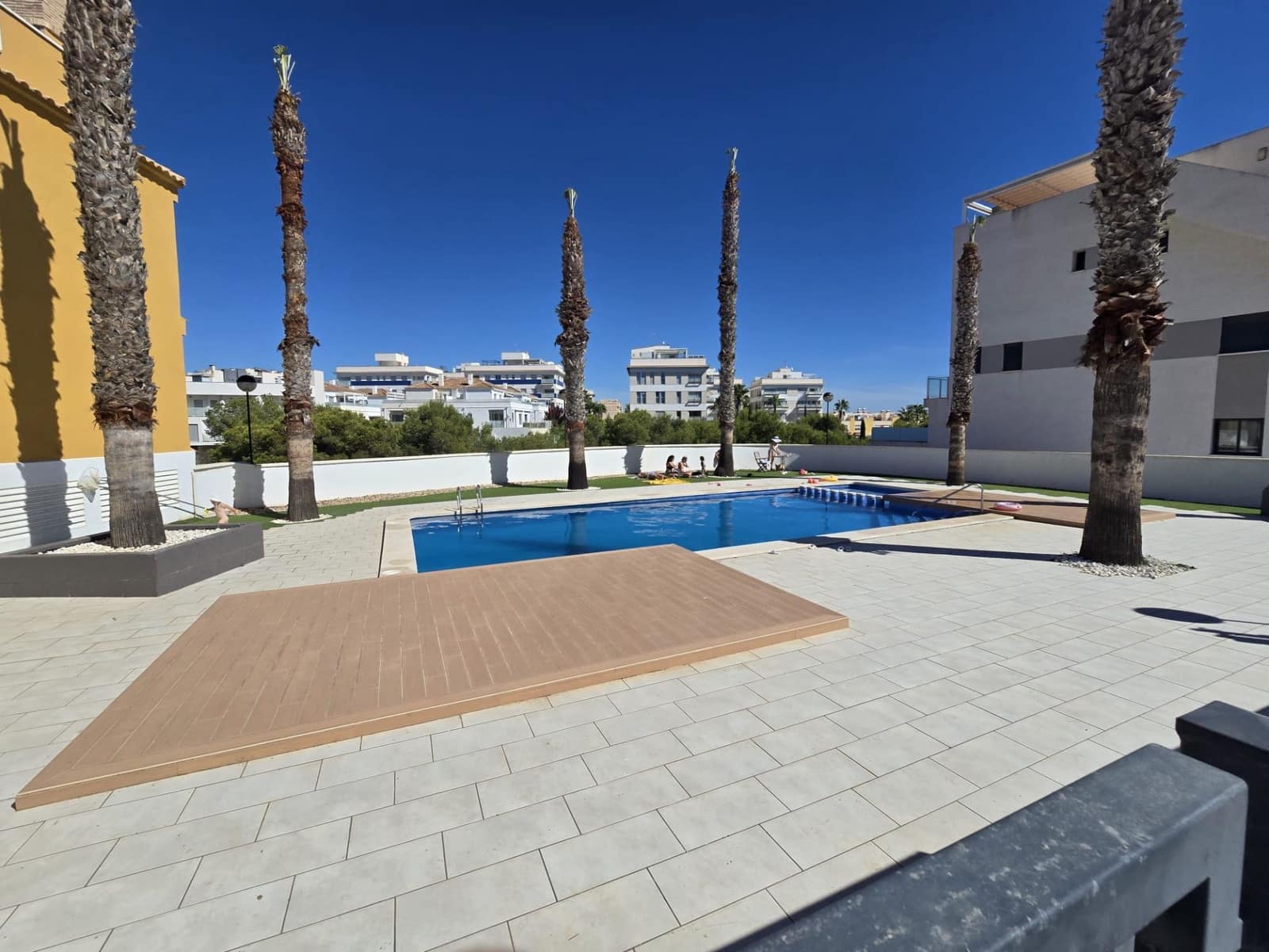 3 soverom Penthouse til salgs i Orihuela Costa med svømmebasseng - € 299 995 (Ref: 10085545)