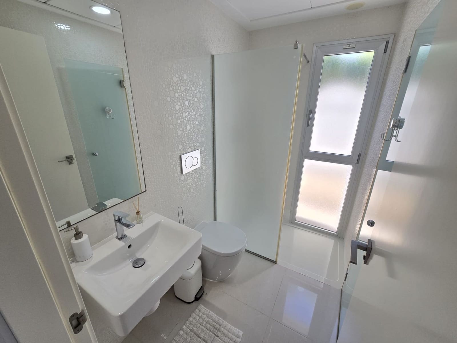 Chalet de 3 habitaciones en Rojales en venta con piscina garaje - 399.000 € (Ref: 10088938)