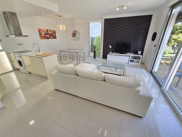 Chalet de 3 habitaciones en Rojales en venta con piscina garaje - 399.000 € (Ref: 10088938)