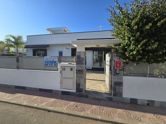Chalet de 3 habitaciones en Rojales en venta con piscina garaje - 399.000 € (Ref: 10088938)