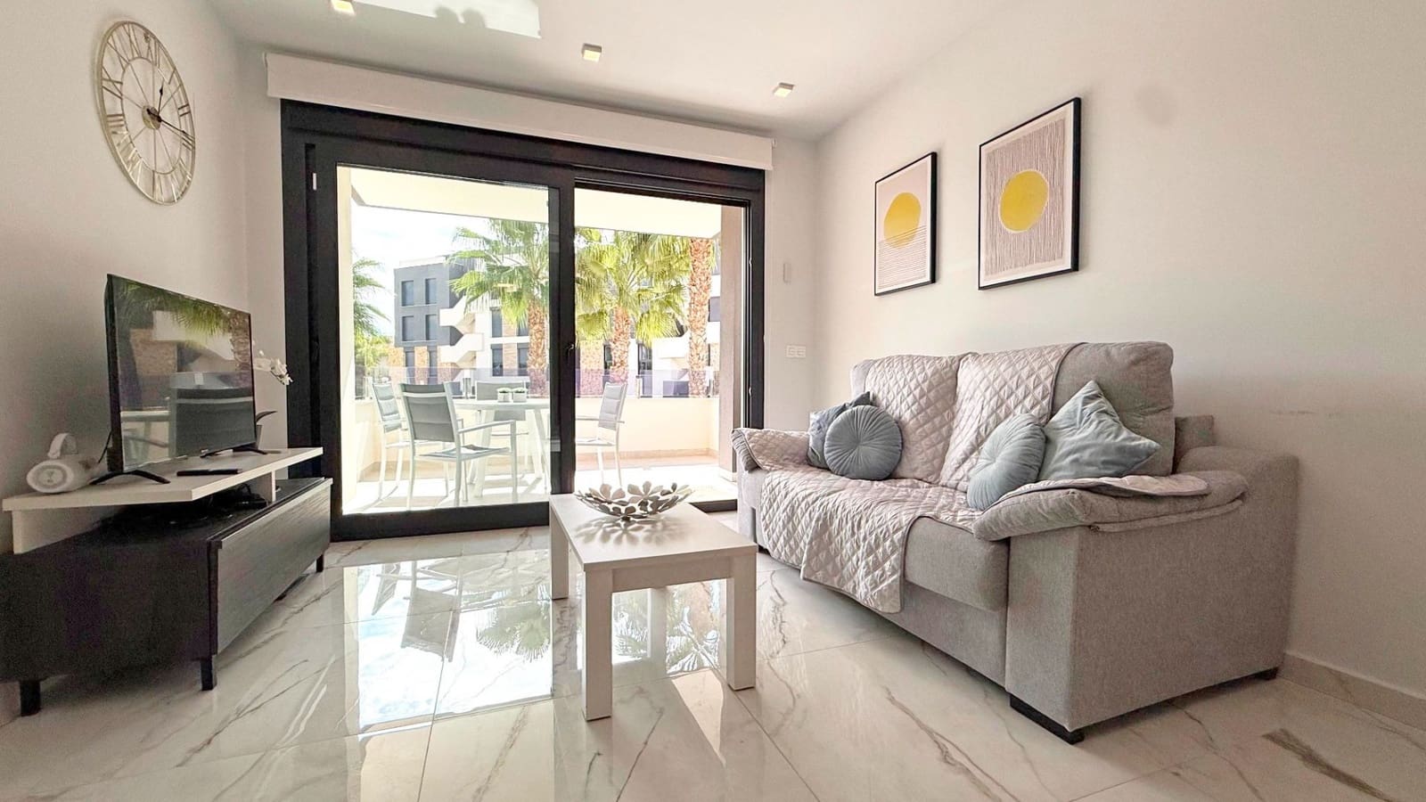 2 slaapkamer Appartement te koop in Orihuela Costa met zwembad garage - € 249.000 (Ref: 10101799)