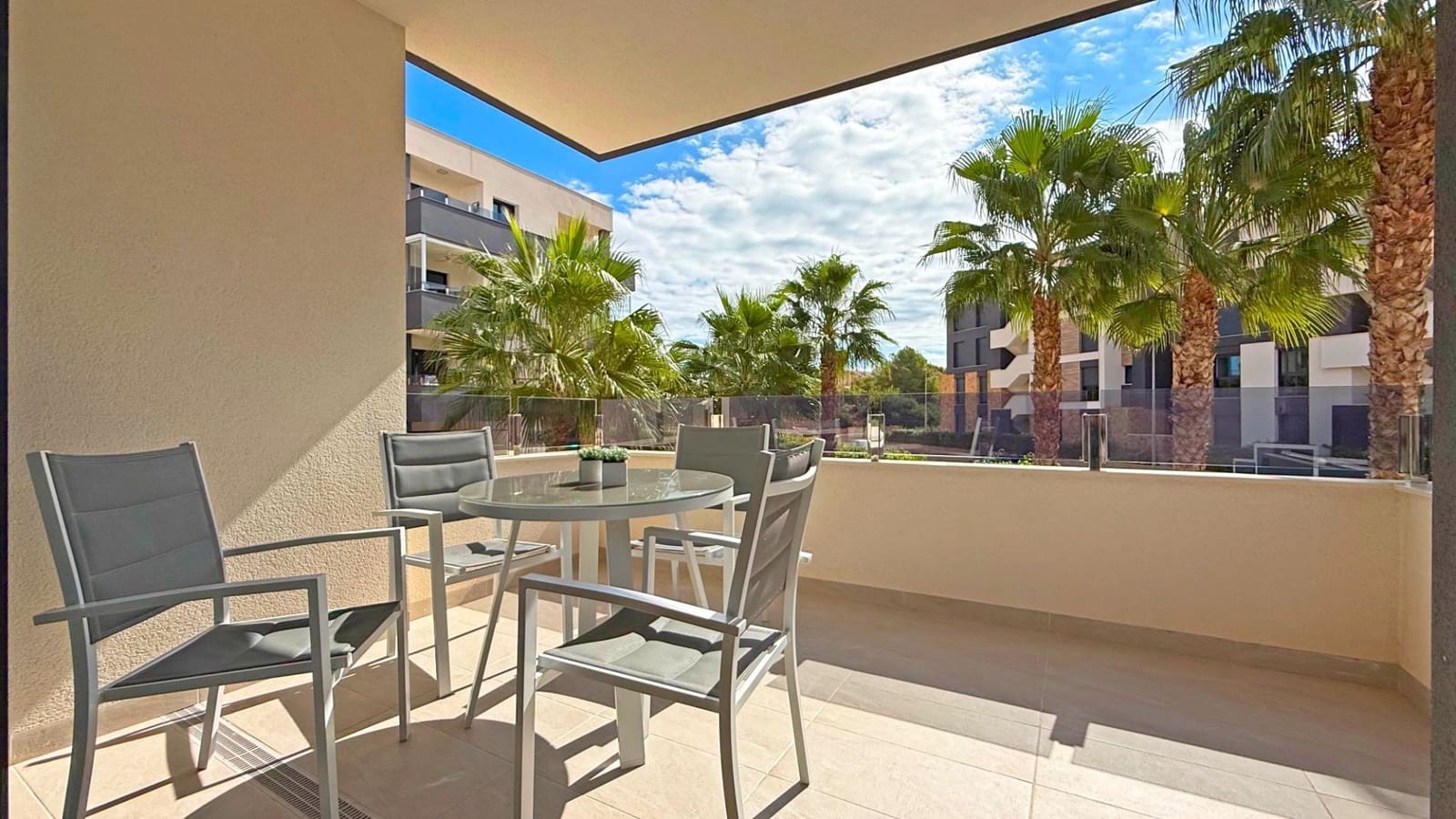 2 slaapkamer Appartement te koop in Orihuela Costa met zwembad garage - € 249.000 (Ref: 10101799)