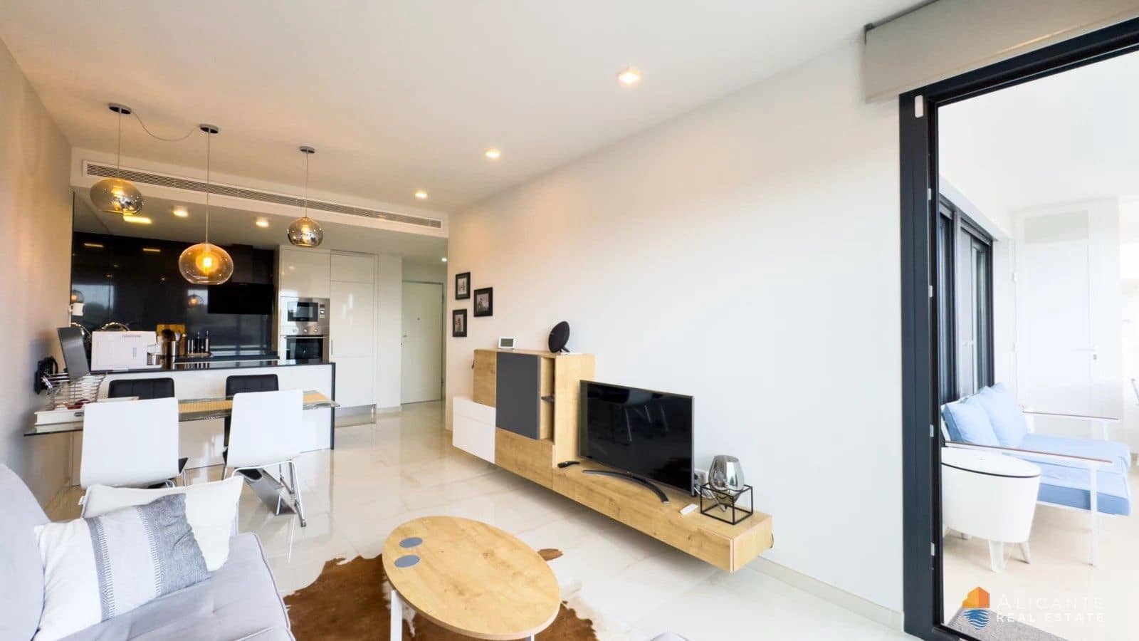 2 sovrum Lägenhet till salu i Orihuela Costa med pool garage - 269 000 € (Ref: 10108983)
