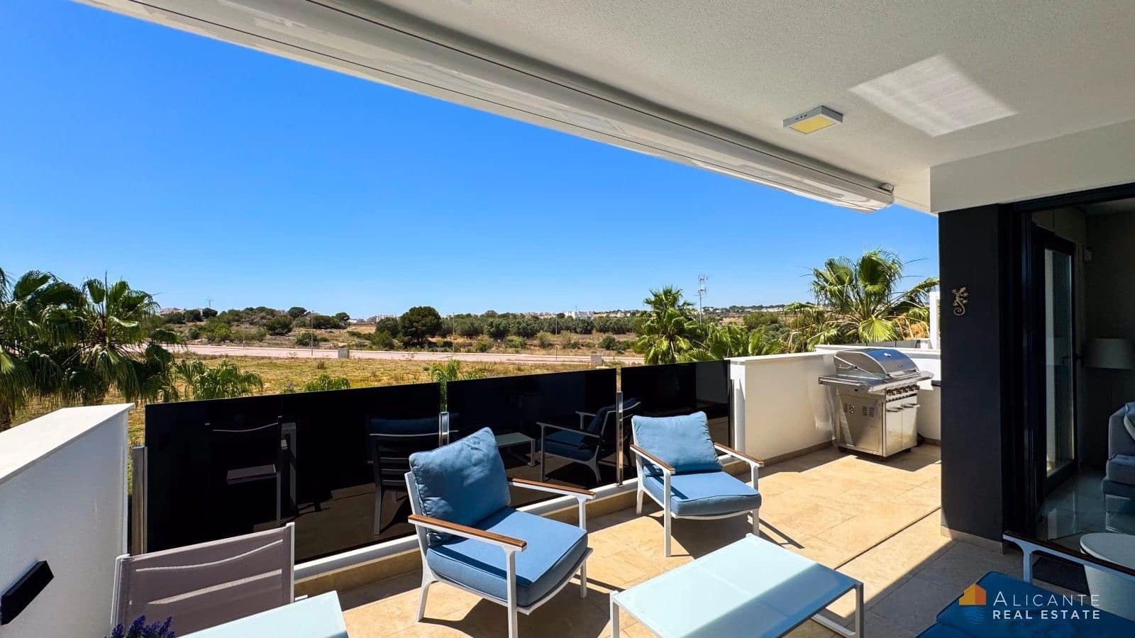 2 sovrum Lägenhet till salu i Orihuela Costa med pool garage - 269 000 € (Ref: 10108983)