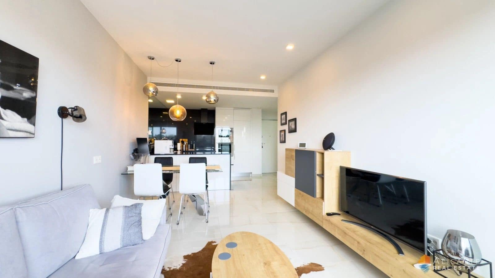 2 sovrum Lägenhet till salu i Orihuela Costa med pool garage - 269 000 € (Ref: 10108983)