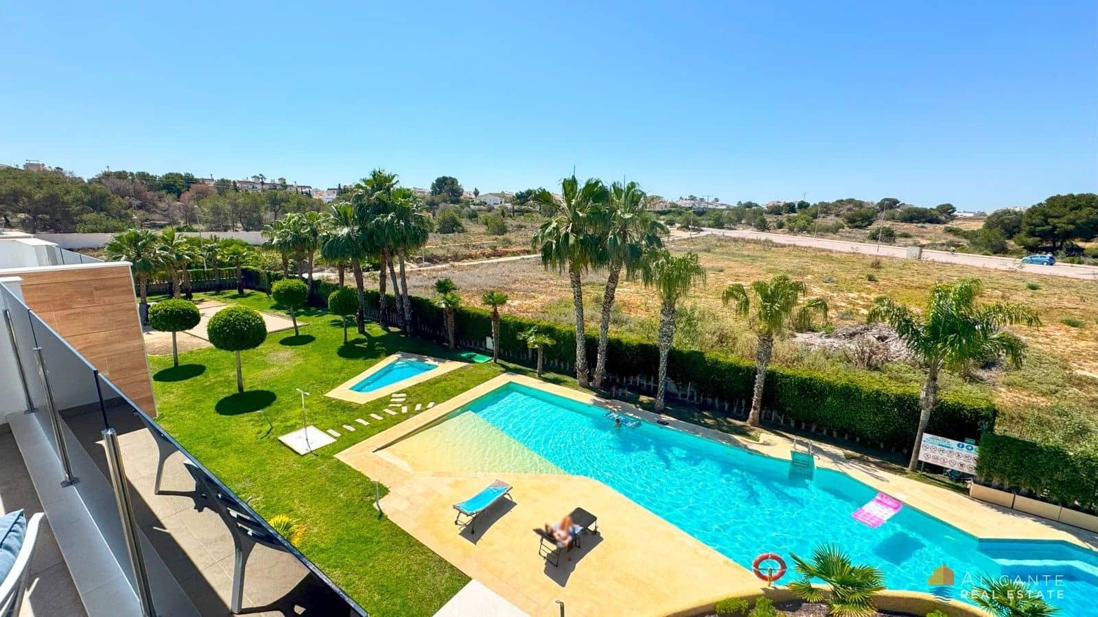 2 sovrum Lägenhet till salu i Orihuela Costa med pool garage - 269 000 € (Ref: 10108983)