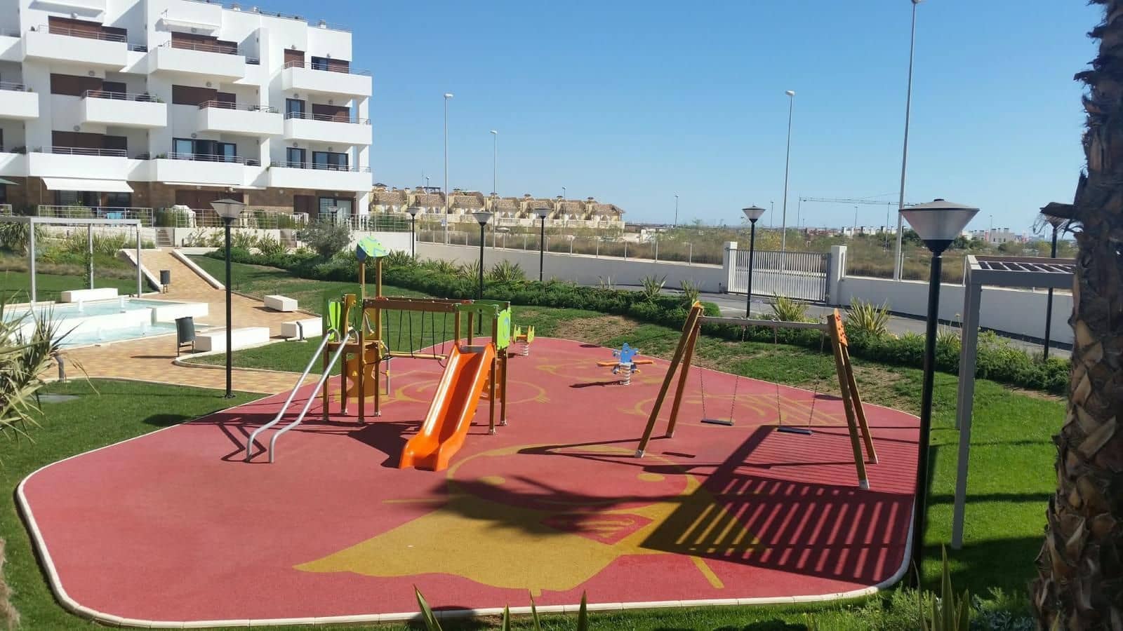 2 soverom Leilighet til salgs i Orihuela Costa med svømmebasseng garasje - € 249 000 (Ref: 10108984)