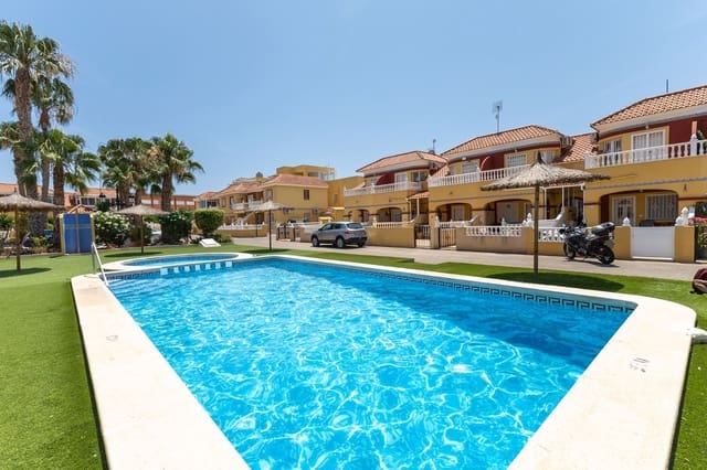 3 sypialnia Dom blizniak na sprzedaż w El Chaparral - La Siesta - La Torreta, Torrevieja z basenem garażem - 215 000 € (Ref: 10128114)