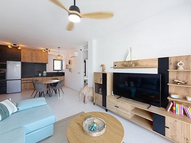 2 bedroom Bungalow for sale in San Miguel de Salinas with pool - € 248,000 (Ref: 10157406)
