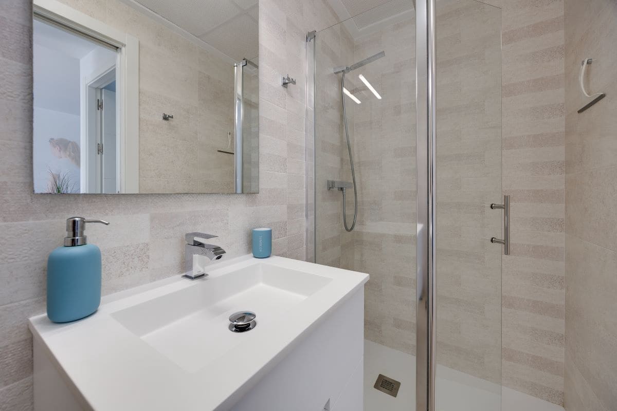 2 bedroom Bungalow for sale in Pilar de la Horadada with pool garage - € 249,900 (Ref: 10157407)