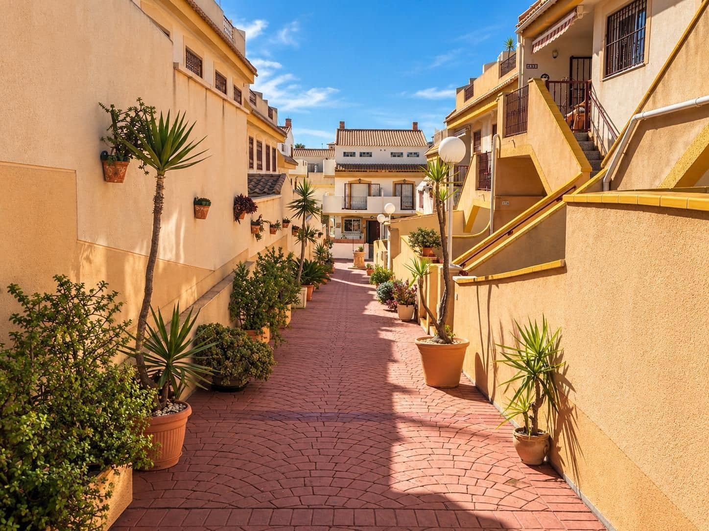 2 soveværelse Bungalow til salg i Orihuela Costa med swimmingpool - € 183.500 (Ref: 10182650)