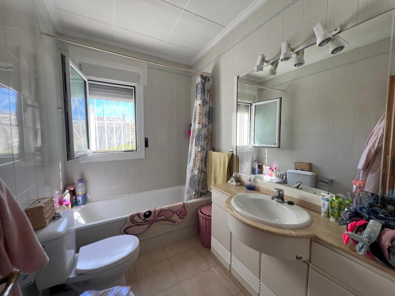 Chalet de 5 habitaciones en Torrevieja en venta con piscina garaje - 387.990 € (Ref: 10182652)