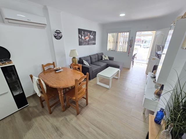2 soverom Bungalow til salgs i Torrevieja med svømmebasseng garasje - € 145 000 (Ref: 10184308)