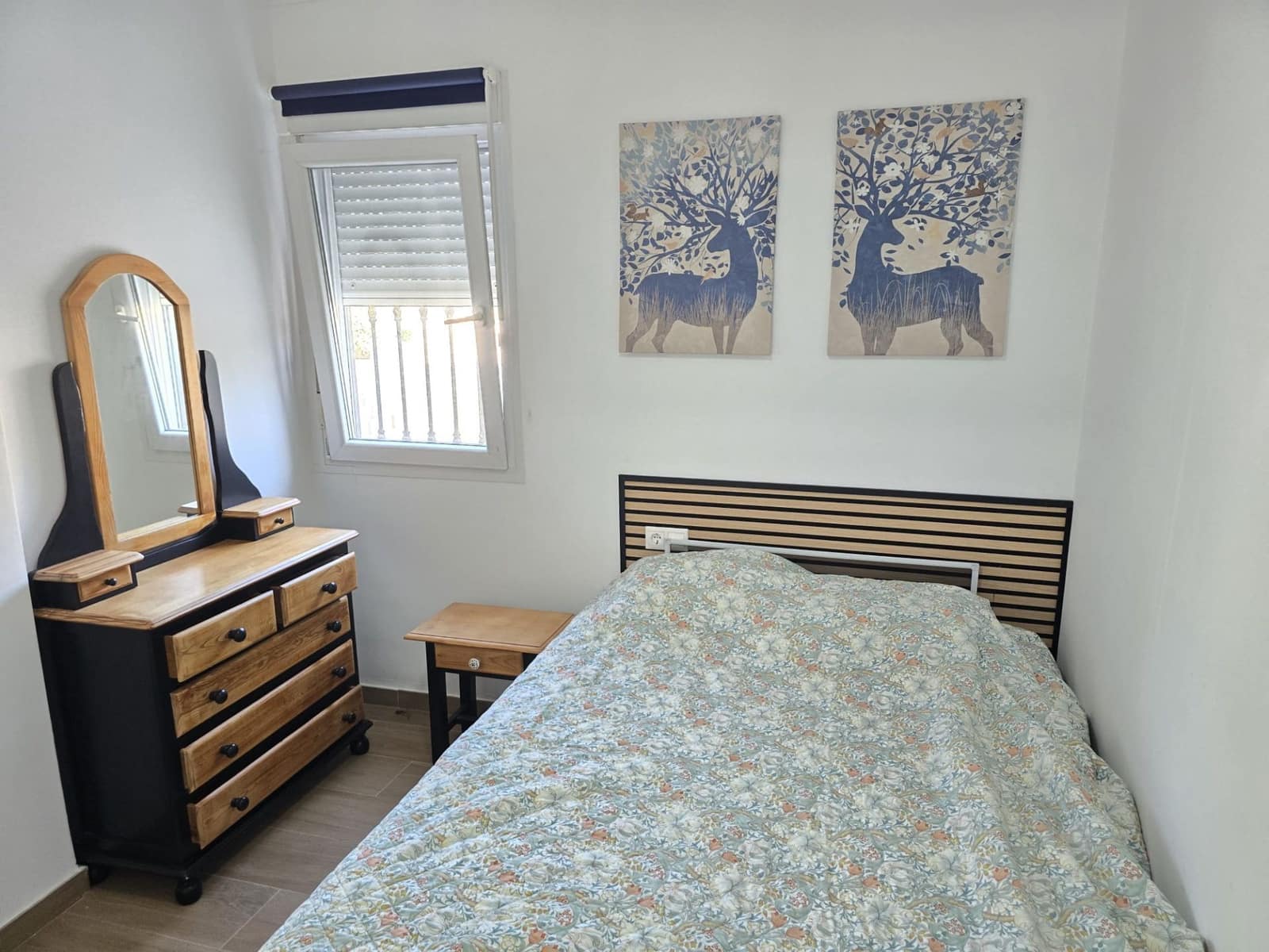 Bungalow de 2 habitaciones en Torrevieja en venta con piscina garaje - 145.000 € (Ref: 10184308)