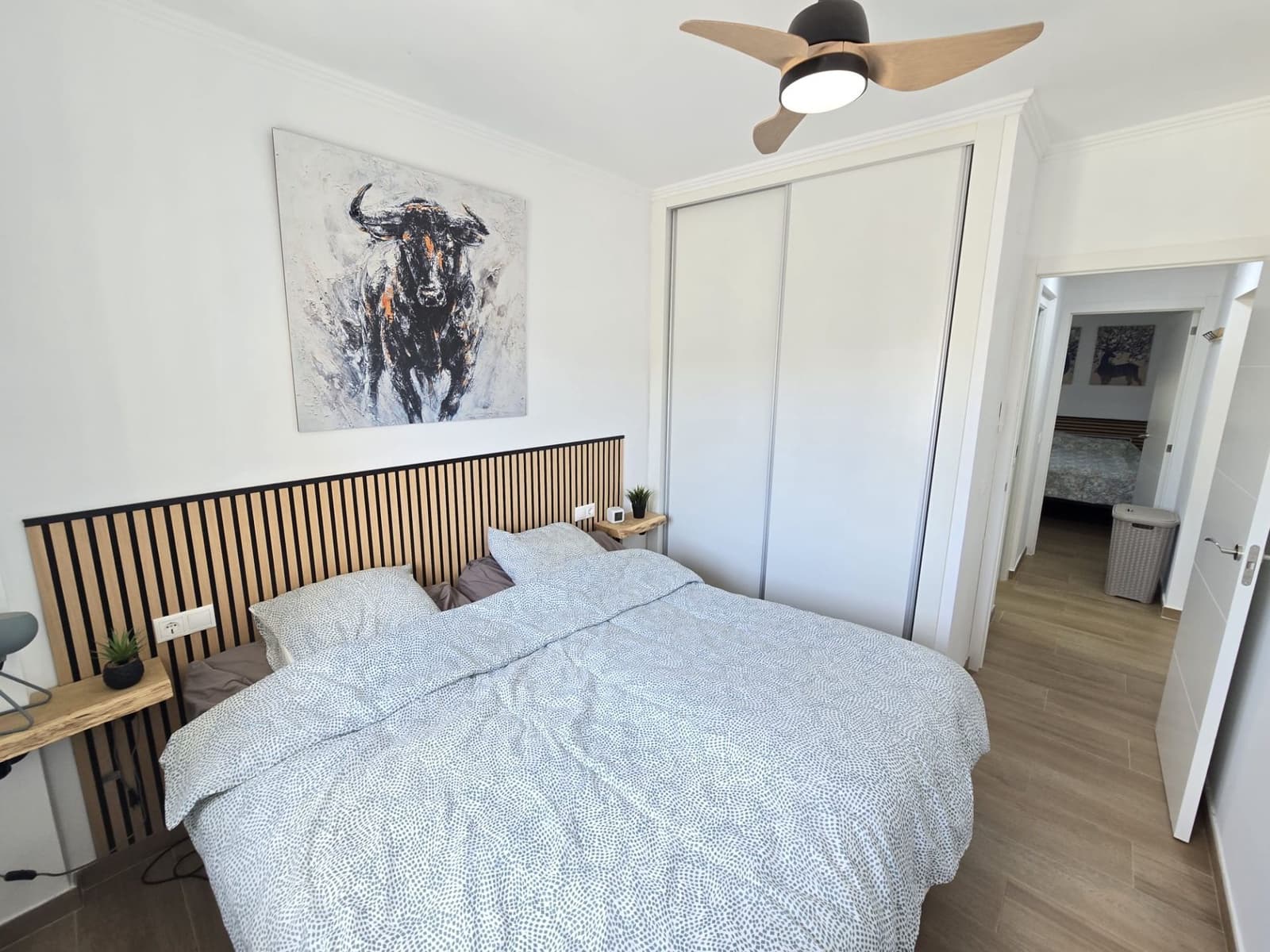 Bungalow de 2 habitaciones en Torrevieja en venta con piscina garaje - 145.000 € (Ref: 10184308)