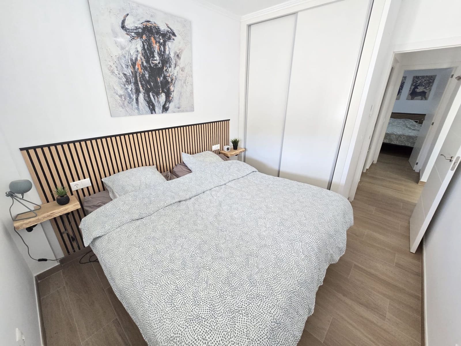Bungalow de 2 habitaciones en Torrevieja en venta con piscina garaje - 145.000 € (Ref: 10184308)