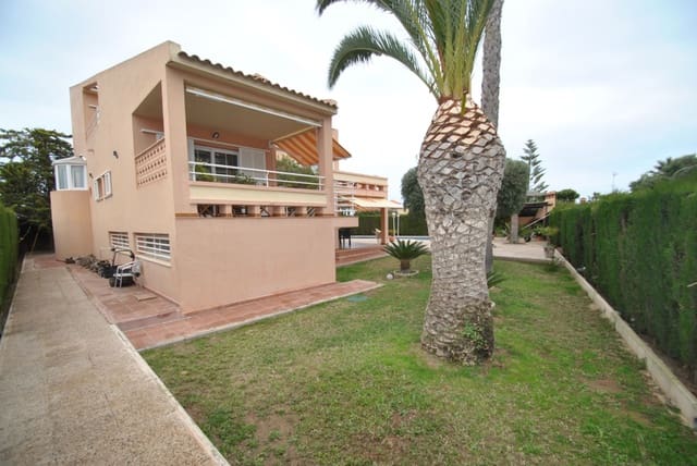 4 quarto Moradia para venda em Torrevieja com piscina garagem - 750 000 € (Ref: 4507398)