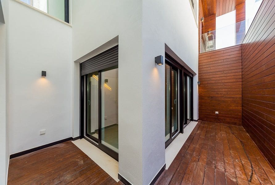 4 chambre Villa/Maison à vendre à Aguas Nuevas avec piscine garage - 699 000 € (Ref: 5271202)