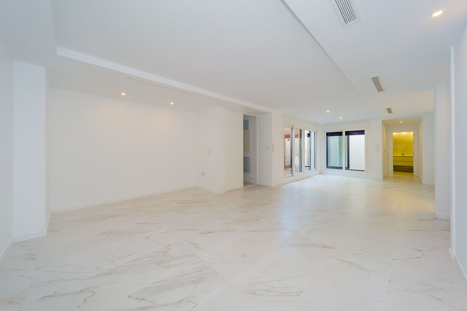 4 chambre Villa/Maison à vendre à Aguas Nuevas avec piscine garage - 699 000 € (Ref: 5271202)