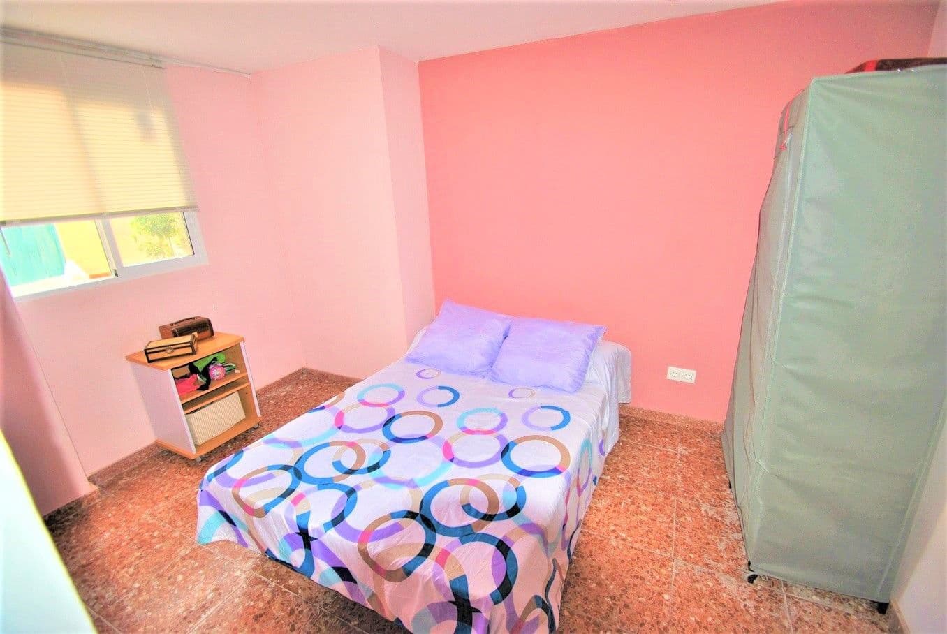 3 bedroom Villa for sale in Villamartin with pool garage - € 347,000 (Ref: 5669293)