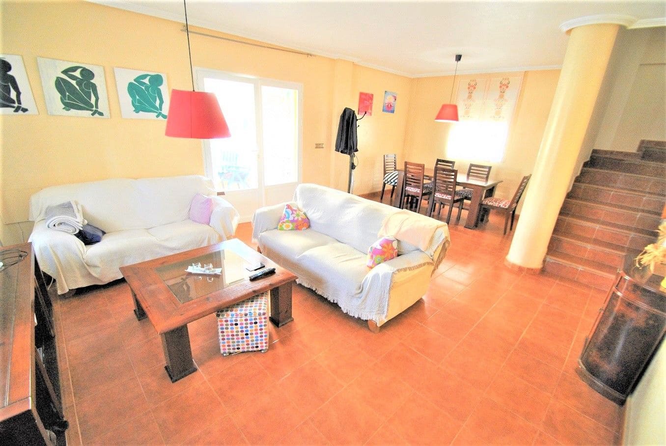3 bedroom Villa for sale in Villamartin with pool garage - € 347,000 (Ref: 5669293)