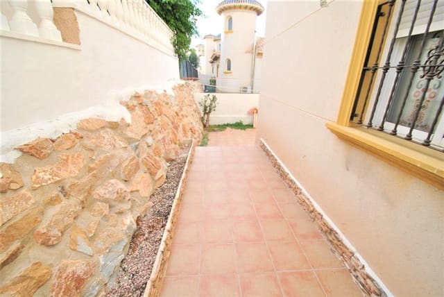 3 chambre Villa/Maison à vendre à Villamartin, Orihuela avec piscine garage - 347 000 € (Ref: 5669293)