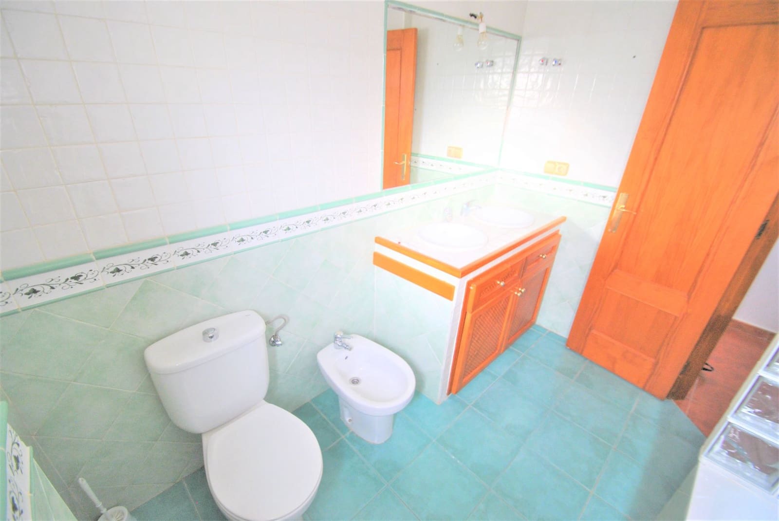 3 bedroom Villa for sale in Villamartin with pool garage - € 347,000 (Ref: 5669293)