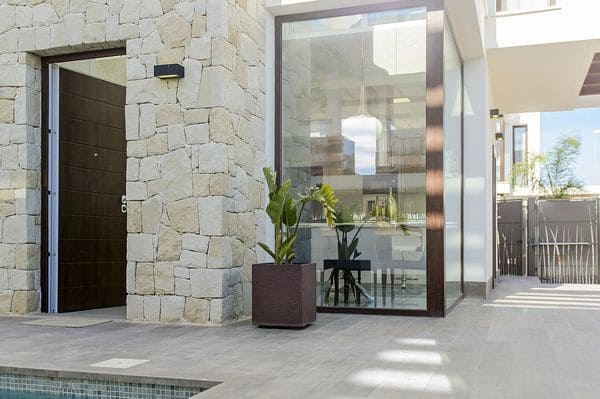 3 bedroom Villa for sale in Ciudad Quesada with pool - € 477,950 (Ref: 6463977)