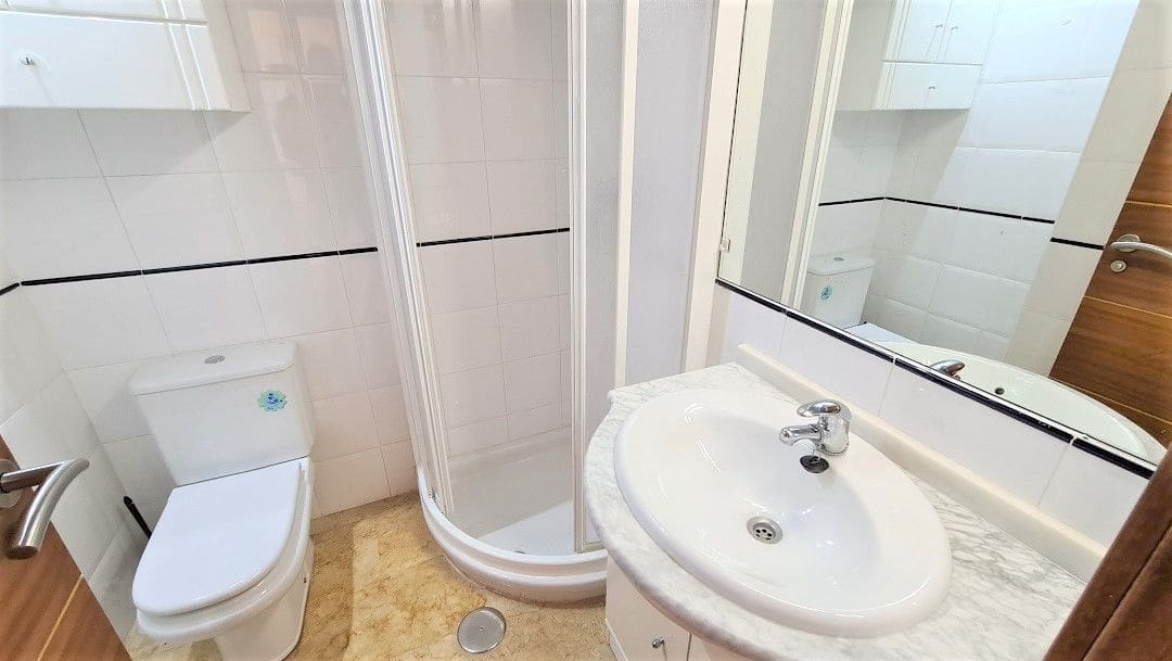 3 bedroom Apartment for sale in Torrevieja with pool - € 315,000 (Ref: 7096819)