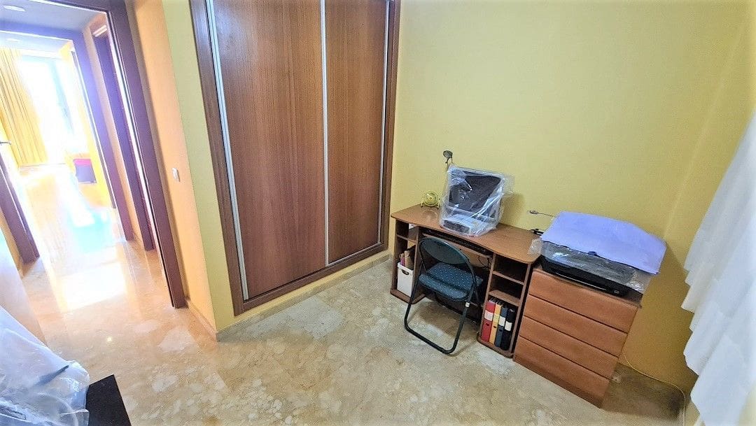 3 bedroom Apartment for sale in Torrevieja with pool - € 315,000 (Ref: 7096819)