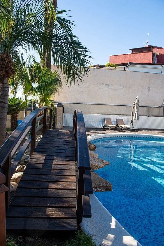 5 bedroom Villa for sale in San Pedro del Pinatar with pool garage - € 1,890,000 (Ref: 7384998)