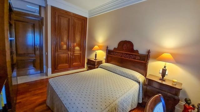 5 quarto Moradia para venda em San Pedro del Pinatar com piscina garagem - 1 890 000 € (Ref: 7384998)