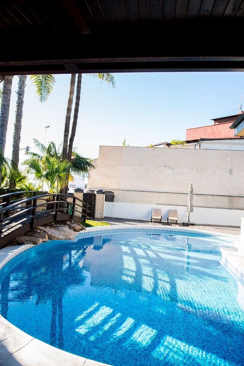 5 bedroom Villa for sale in San Pedro del Pinatar with pool garage - € 1,890,000 (Ref: 7384998)