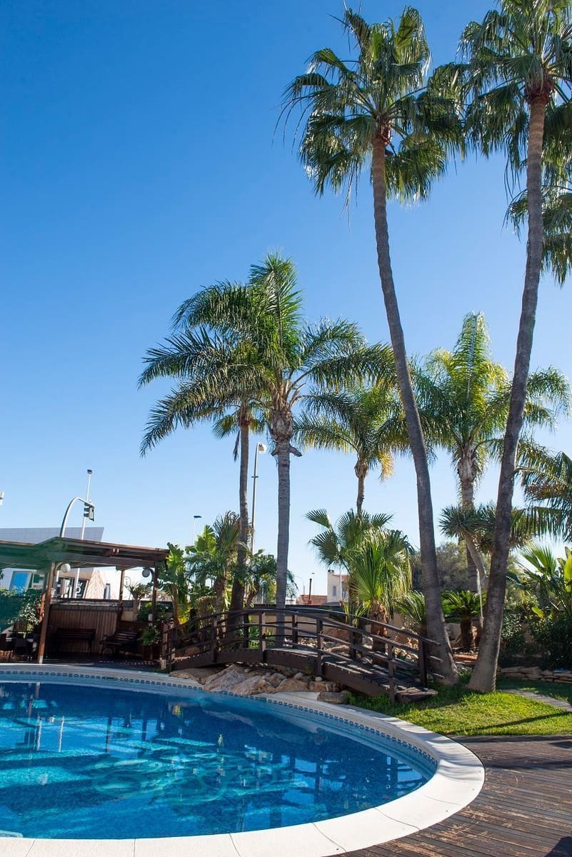 5 bedroom Villa for sale in San Pedro del Pinatar with pool garage - € 1,890,000 (Ref: 7384998)