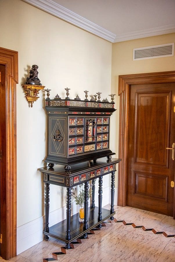 5 bedroom Villa for sale in San Pedro del Pinatar with pool garage - € 1,890,000 (Ref: 7384998)