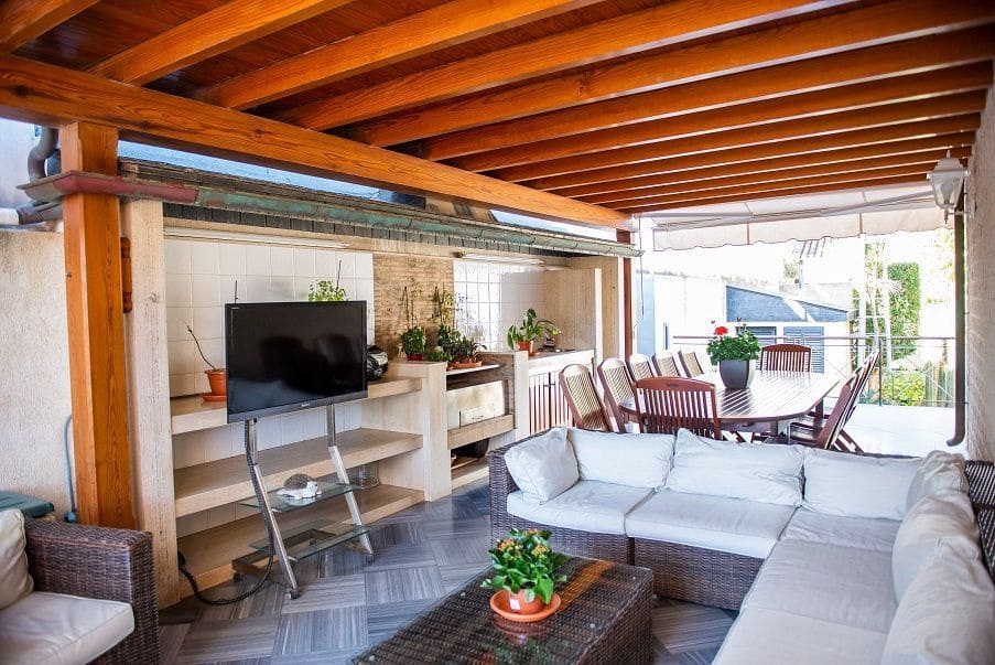 5 bedroom Villa for sale in San Pedro del Pinatar with pool garage - € 1,890,000 (Ref: 7384998)