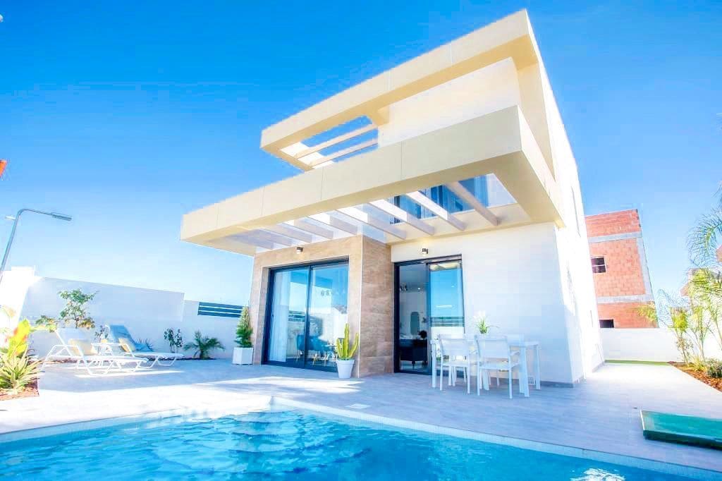 3 camera da letto Villa in vendita in Los Montesinos con piscina garage - 349.000 € (Rif: 7442295)