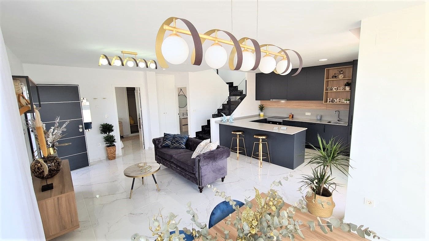 3 camera da letto Villa in vendita in Los Montesinos con piscina garage - 349.000 € (Rif: 7442295)