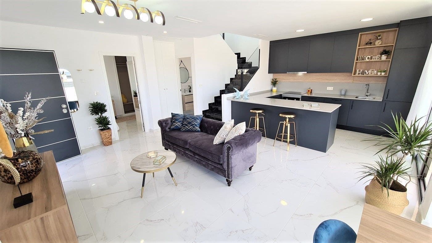 3 camera da letto Villa in vendita in Los Montesinos con piscina garage - 349.000 € (Rif: 7442295)