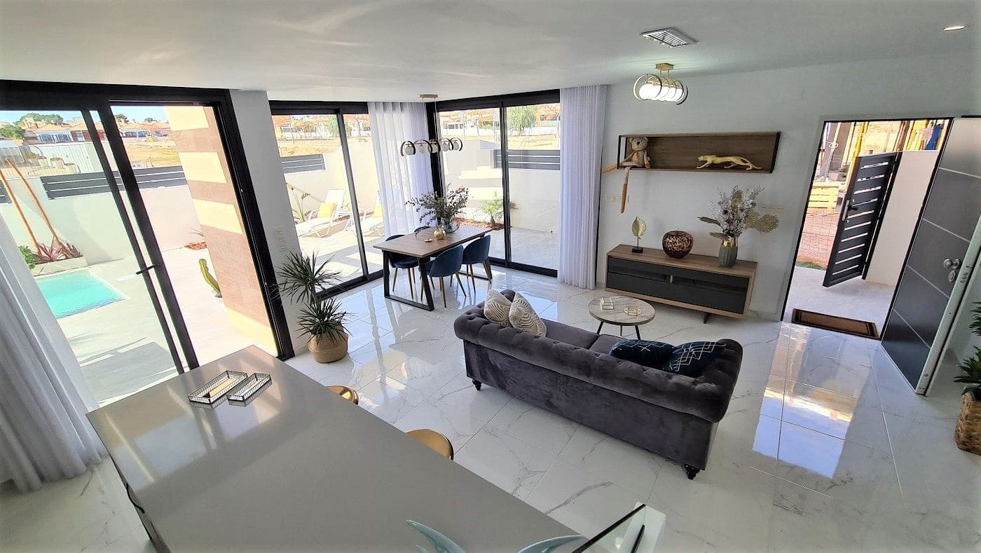 3 camera da letto Villa in vendita in Los Montesinos con piscina garage - 349.000 € (Rif: 7442295)