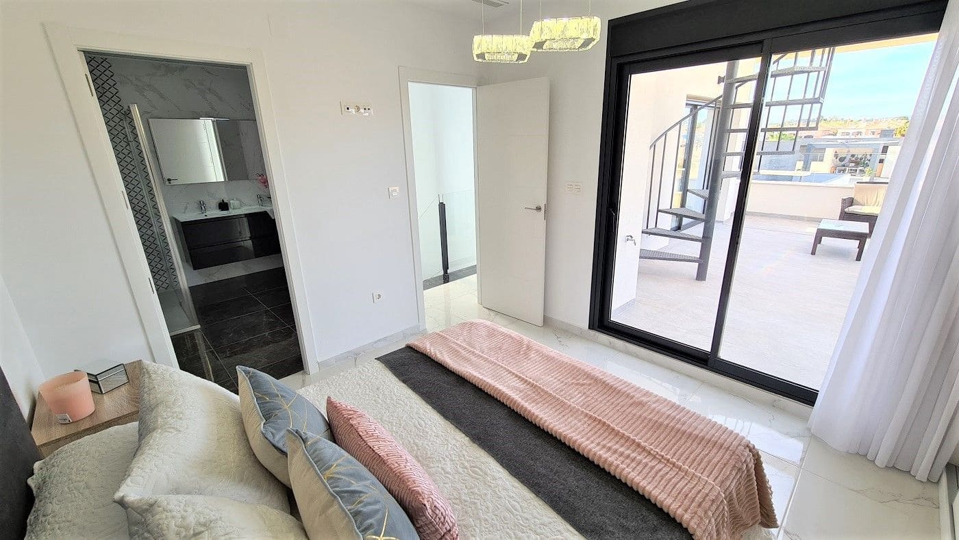 3 camera da letto Villa in vendita in Los Montesinos con piscina garage - 349.000 € (Rif: 7442295)