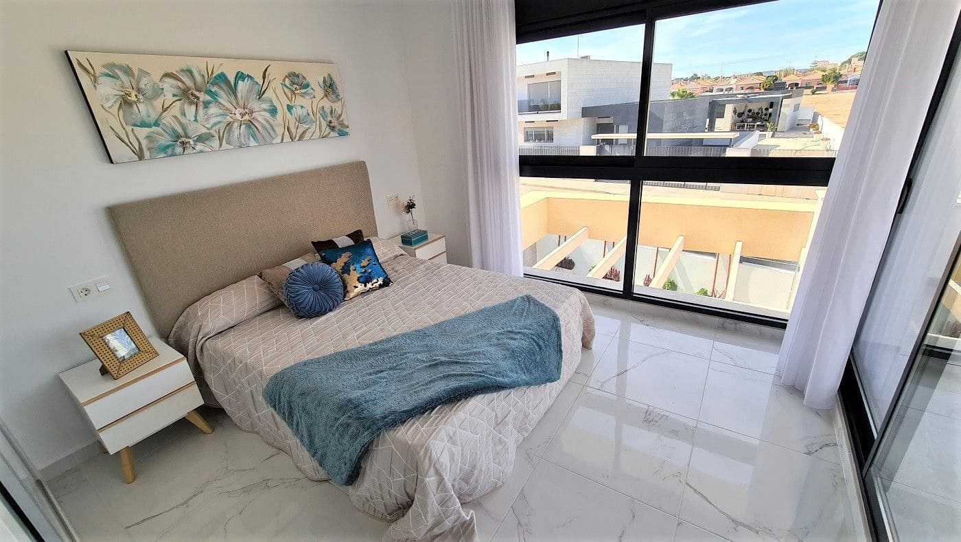 3 camera da letto Villa in vendita in Los Montesinos con piscina garage - 349.000 € (Rif: 7442295)