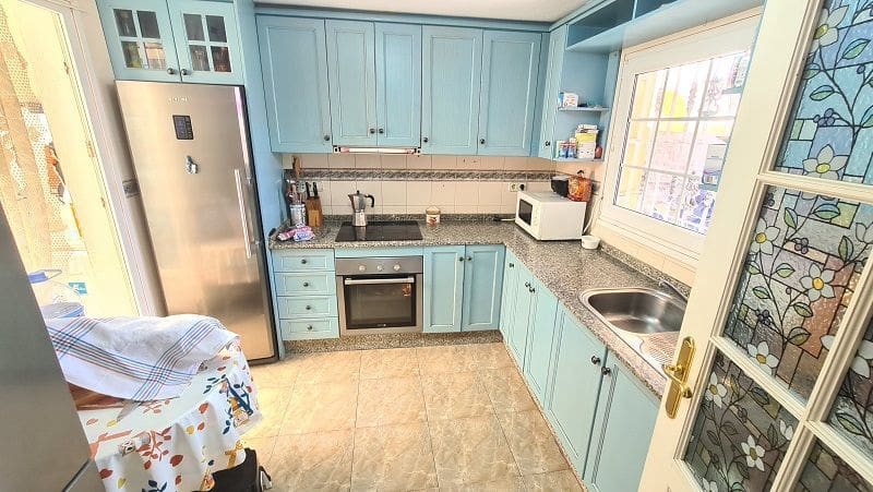 4 bedroom Villa for sale in Torrevieja - € 279,990 (Ref: 7700833)