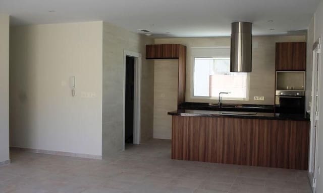 3 bedroom Villa for sale in La Romana with pool - € 375,000 (Ref: 7898437)