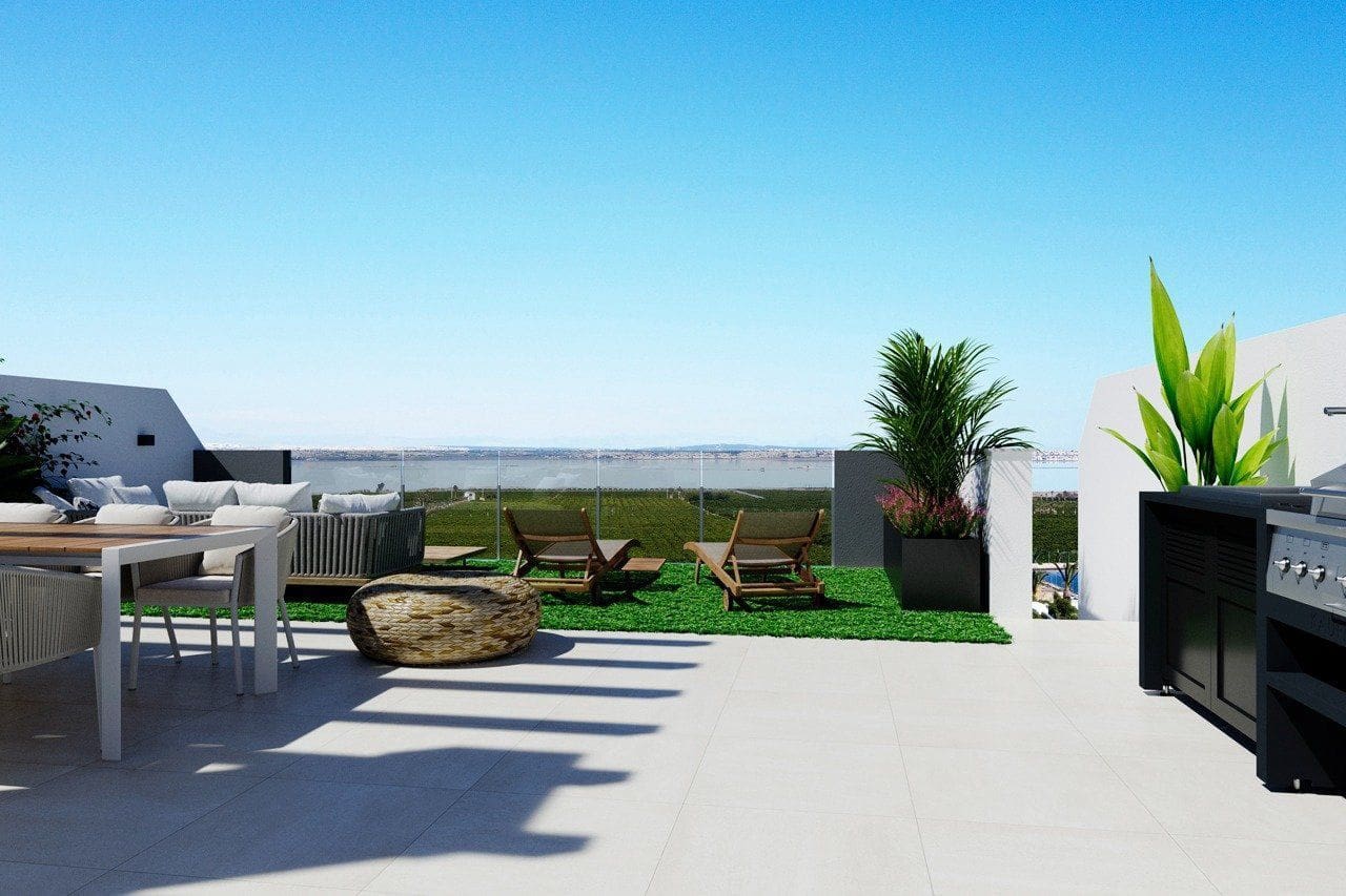 2 sovrum Bungalow till salu i Torrevieja med pool - 330 000 € (Ref: 8041828)