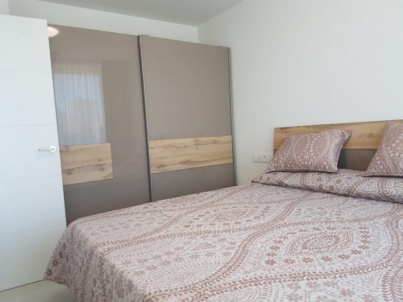1 bedroom Apartment for sale in Cala de Finestrat with pool - € 280,000 (Ref: 8041844)