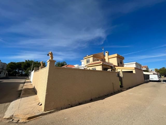 3 soverom Kjedet enebolig til salgs i Orihuela Costa, Orihuela med svømmebasseng - € 290 000 (Ref: 8055808)
