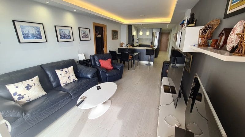 3 bedroom Apartment for sale in Torrevieja - € 311,000 (Ref: 8076332)